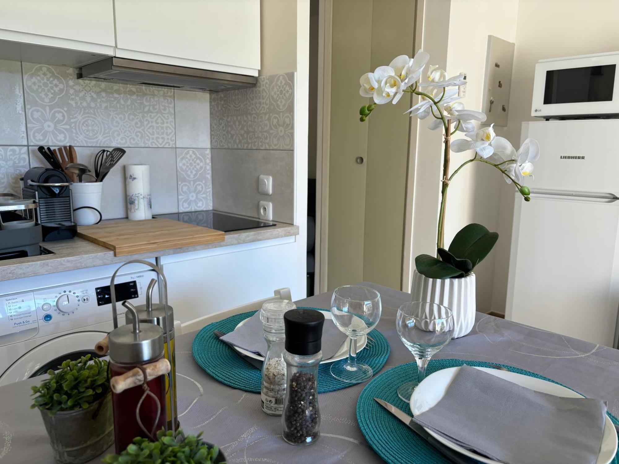 Proche Centre Sanary Studio Climatise 4 Personnes Exterior photo